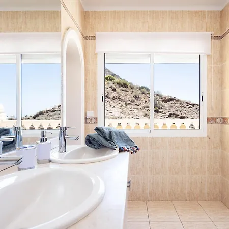 Luxurious 1,5 Kilometers From