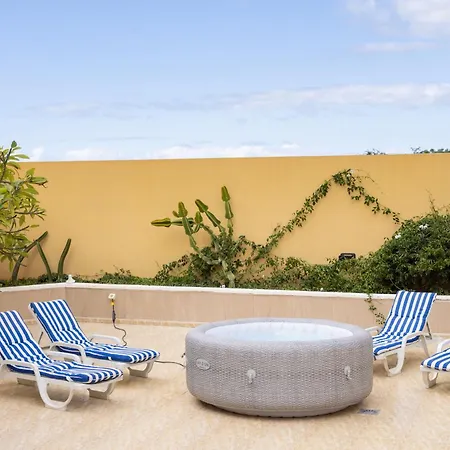 Villa Classbnb - Luxurious 1,5 Kilometers From