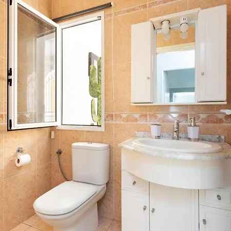 Luxurious 1,5 Kilometers From