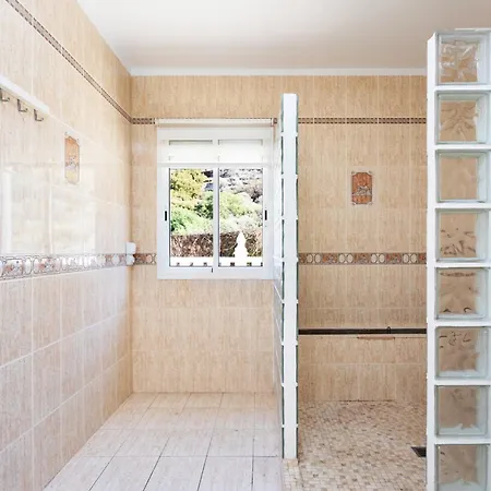 Villa Classbnb - Luxurious 1,5 Kilometers From *