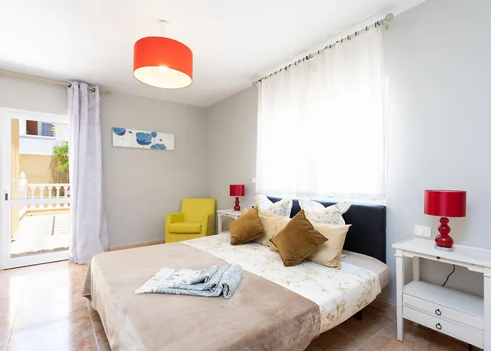 Luxurious 1,5 Kilometers From וילה