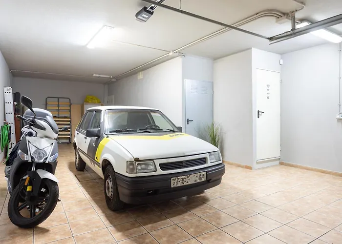 Luxurious 1,5 Kilometers From אדחה